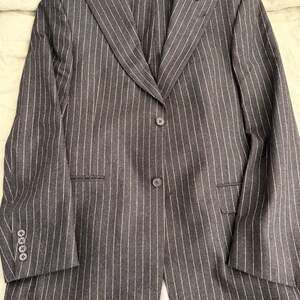 Hart Schaffner Marx Studio Collection Pinstripe Wool Suit 40L